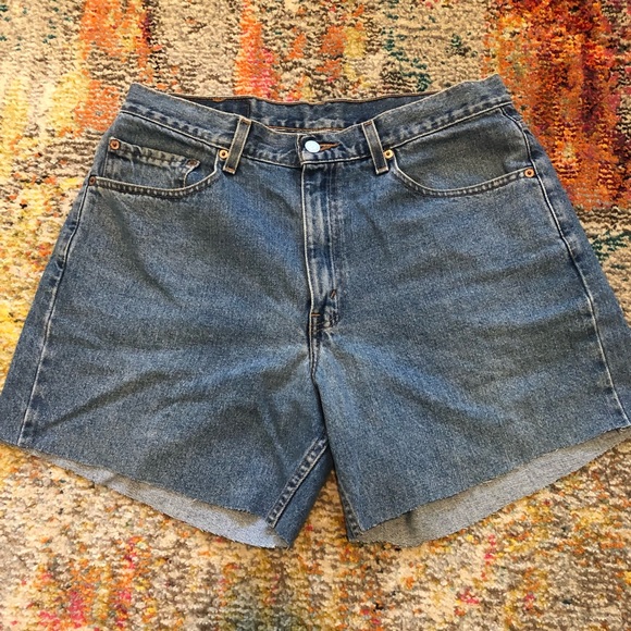 levi's high rise mom shorts not kidding